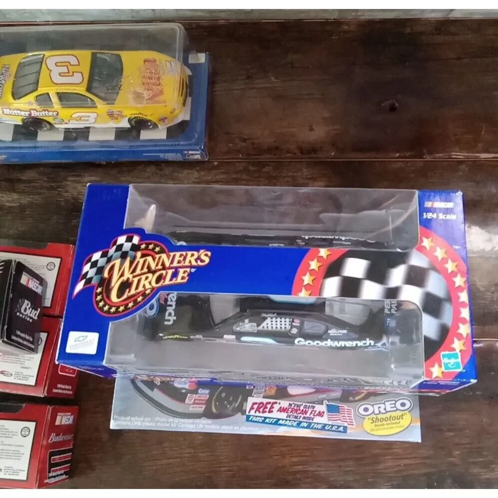 Dale Earnhardt Collection Lot Of 7 Diecast 1/24 1/64 Nutter Butter, Budweiser,